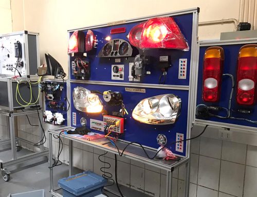 Equipamiento de Escuelas Vocacionales en Chile